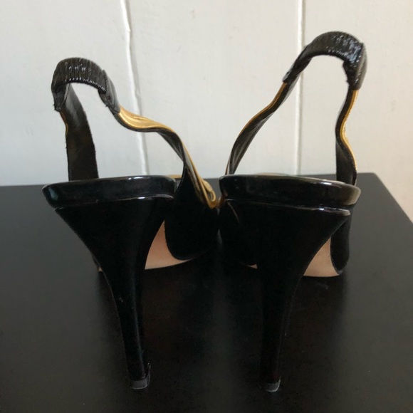 NWT Vince Camuto Black & Gold Slingbacks, Size 8.5 - Picture 5 of 6